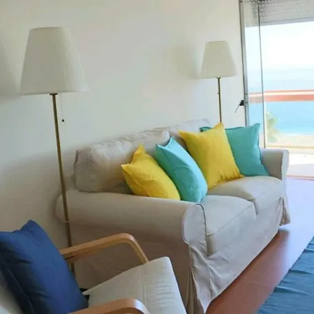 Ocean View Beach Апартаменты Оэйраш