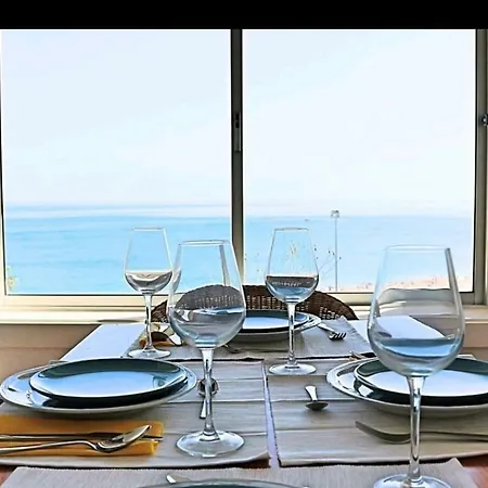 Ocean View Beach Апартаменты *